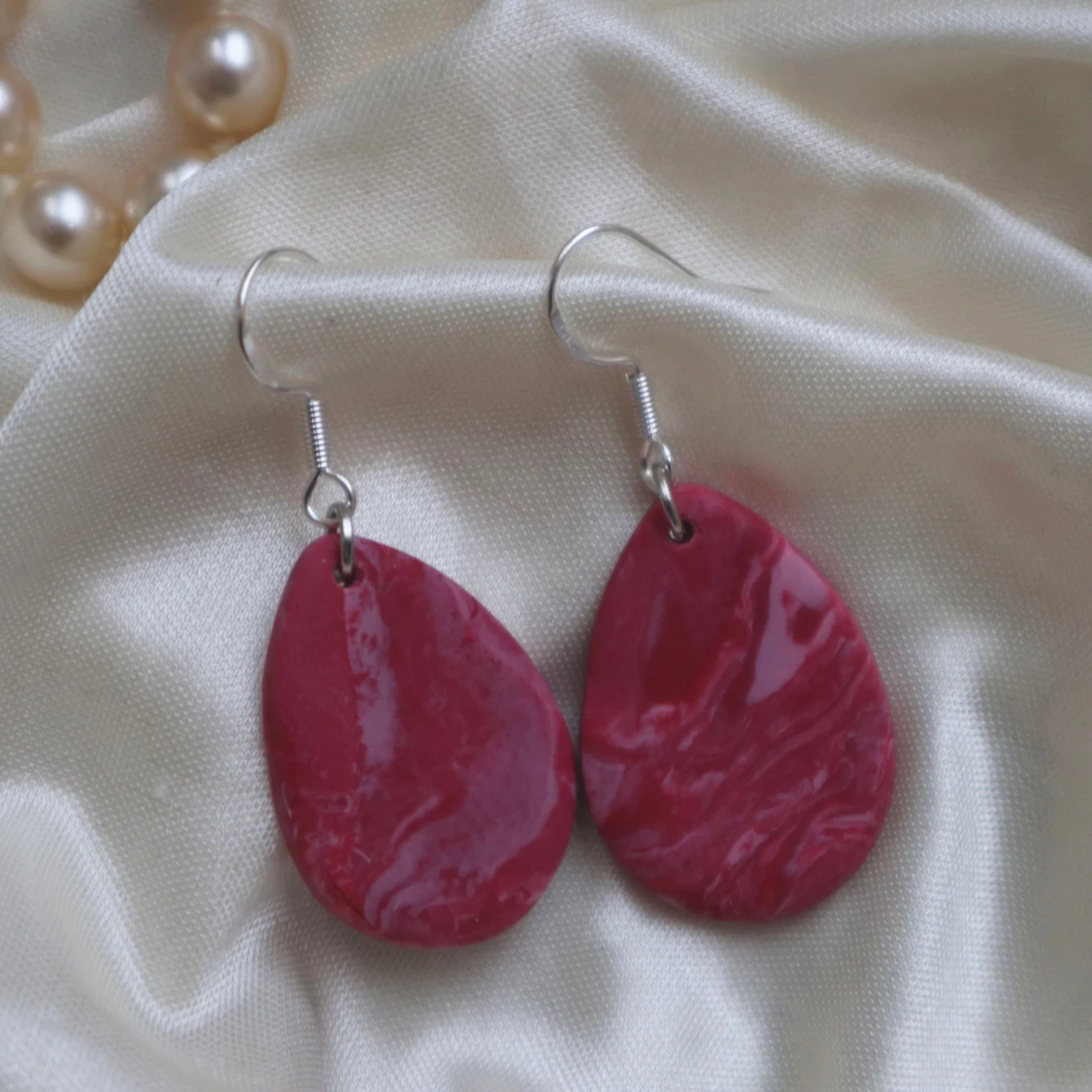 Rosa dropp örhängen