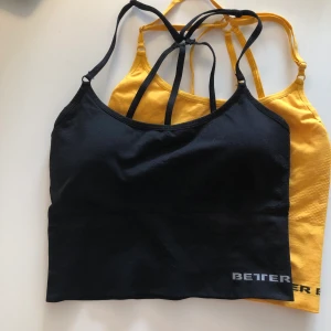 Betterbodies top - 2 betterbodies tränings top, storlek M, finns i både svart och gul. Helt oanvända, endast provade 🌸Säljer 150kr st. Inköpspris 350kr/st. Köpare står för frakt 🚚 