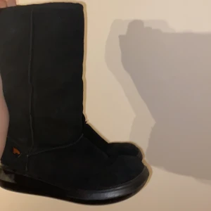 Rocket dog uggs? - Nästa oanvänts snygga uggs så som jag ser det från rocket dog