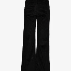 Whyred manchesterbyxa, 34 - Whyred Manchesterbyxa i storlek 34. Använda en gång. Svarta. Nypris 1200kr.