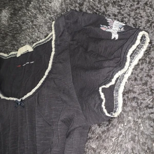 Söt odd Molly t-shirt  - Jättefin tunn t-Shirt