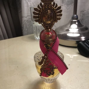  - Juicy couture parfym som knappt är använd!