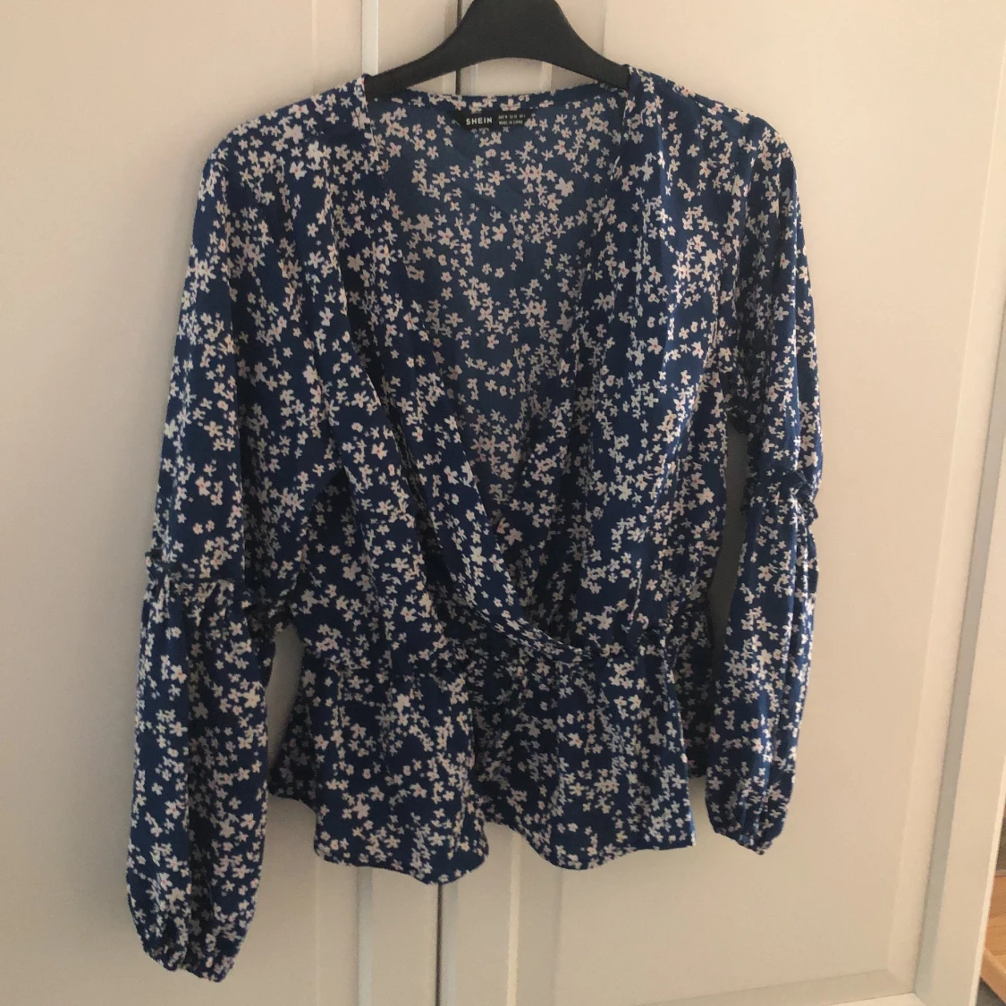 Supergullig topp från Shein - 90