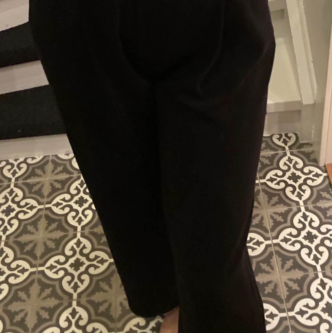 Vida kostymbyxor, HM