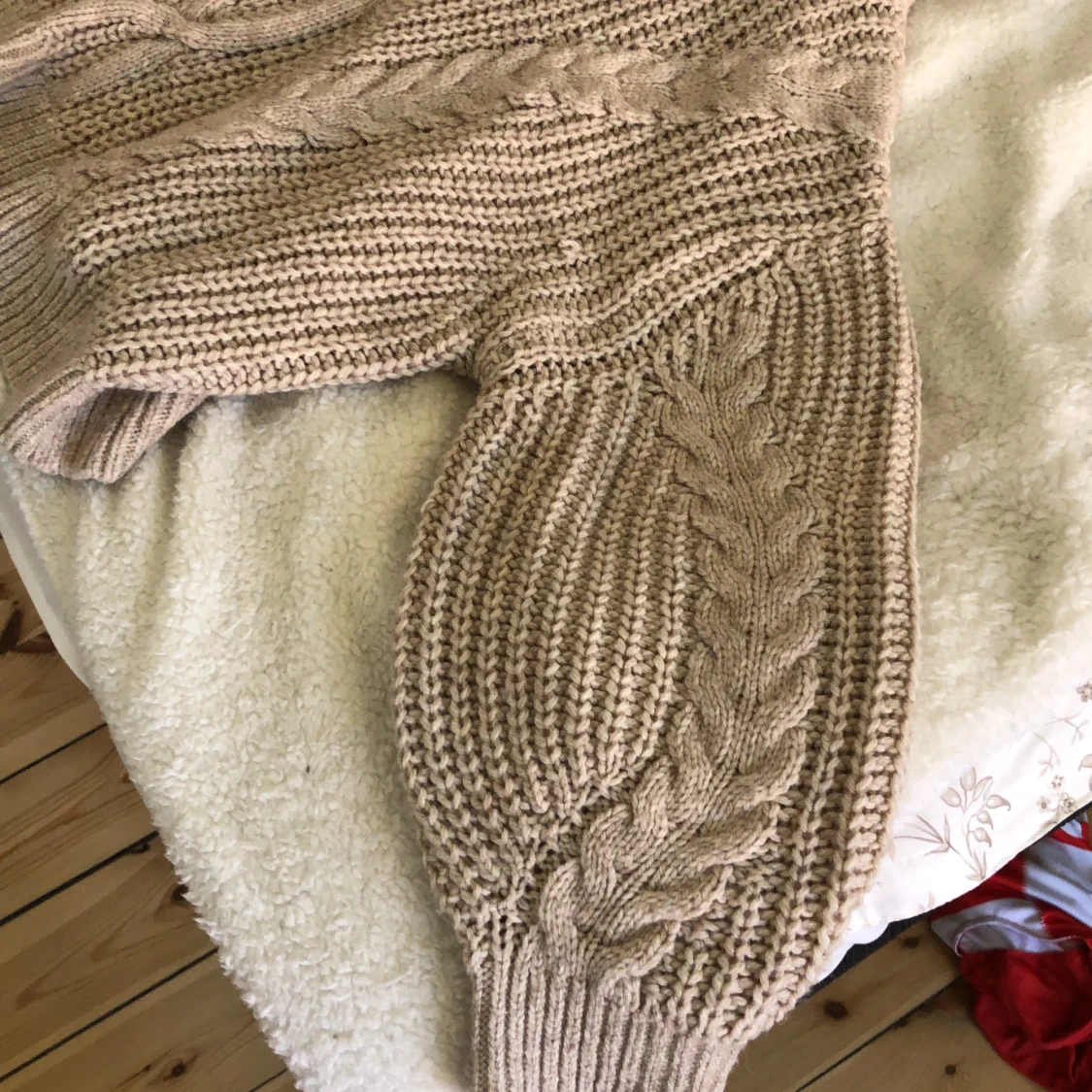 Bekväm stor stickad tröja - 90