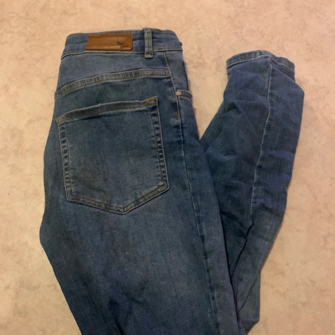Bikbok högmidjade jeans