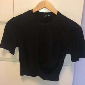 Snygg knyttopp - En jättfin knyttopp som aldrig är använd💗 frakt tillkommer