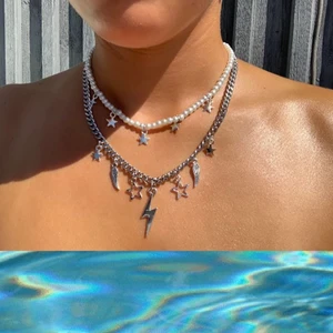 Egengjorda smycken - Assnygga halsband! 159 för kedjehalsbandet, 99 för pärlhalsbandet. Köparen står för frak💓