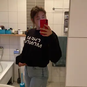 Svart sweatshirt från cheap monday!