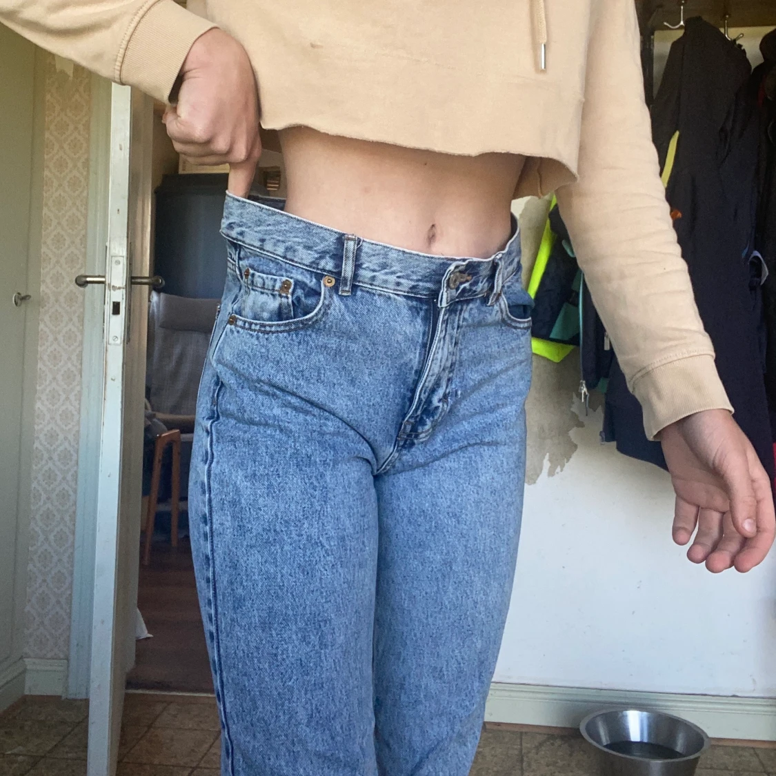 Perfekta mom jeans!  - 90