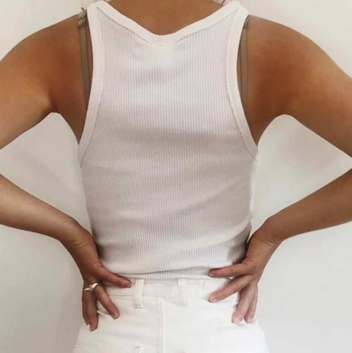 Basic white ribbed tanktop  - 90