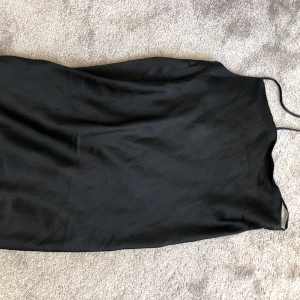 Silkes nattlinne   - Köpare står för frakt alt hämtning i Malmö 📦 