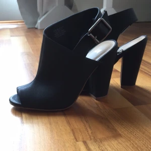  - Fina stövletter från hm