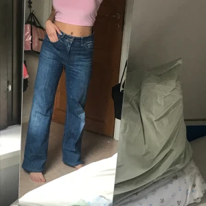 Acne jeans - Acne jeans köpta second hand. 