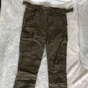  - Super snygga byxor! Knappt använda 