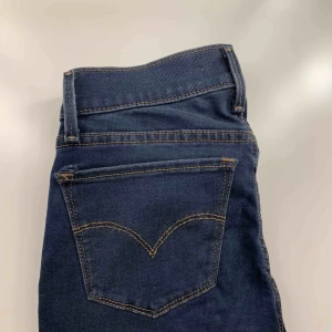  - Köpta för original pris men använda max 1 gång. Storlek 24, passar mig som är en xs ungefär.