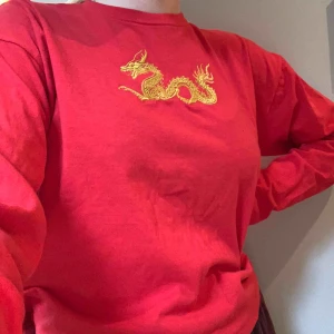  - Cool tröja från Carlings. Aldrig använd, passar perfekt på S/M. Frakt tillkommer 💞