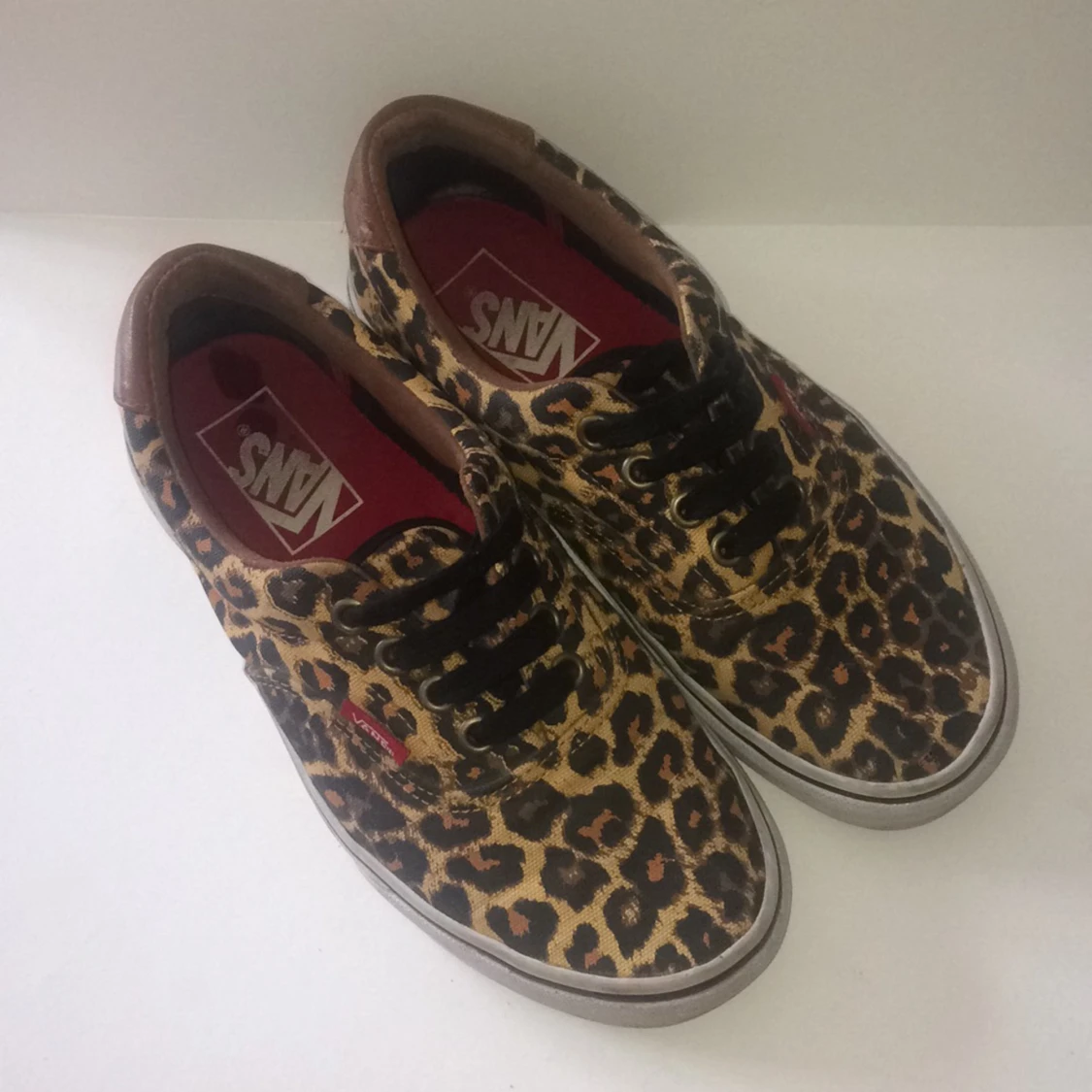Leopardmönstrade Vans