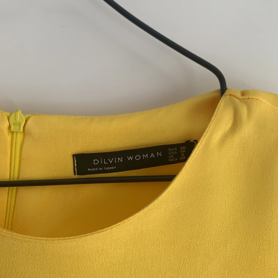 Gul blus från Chiquelle  - 91