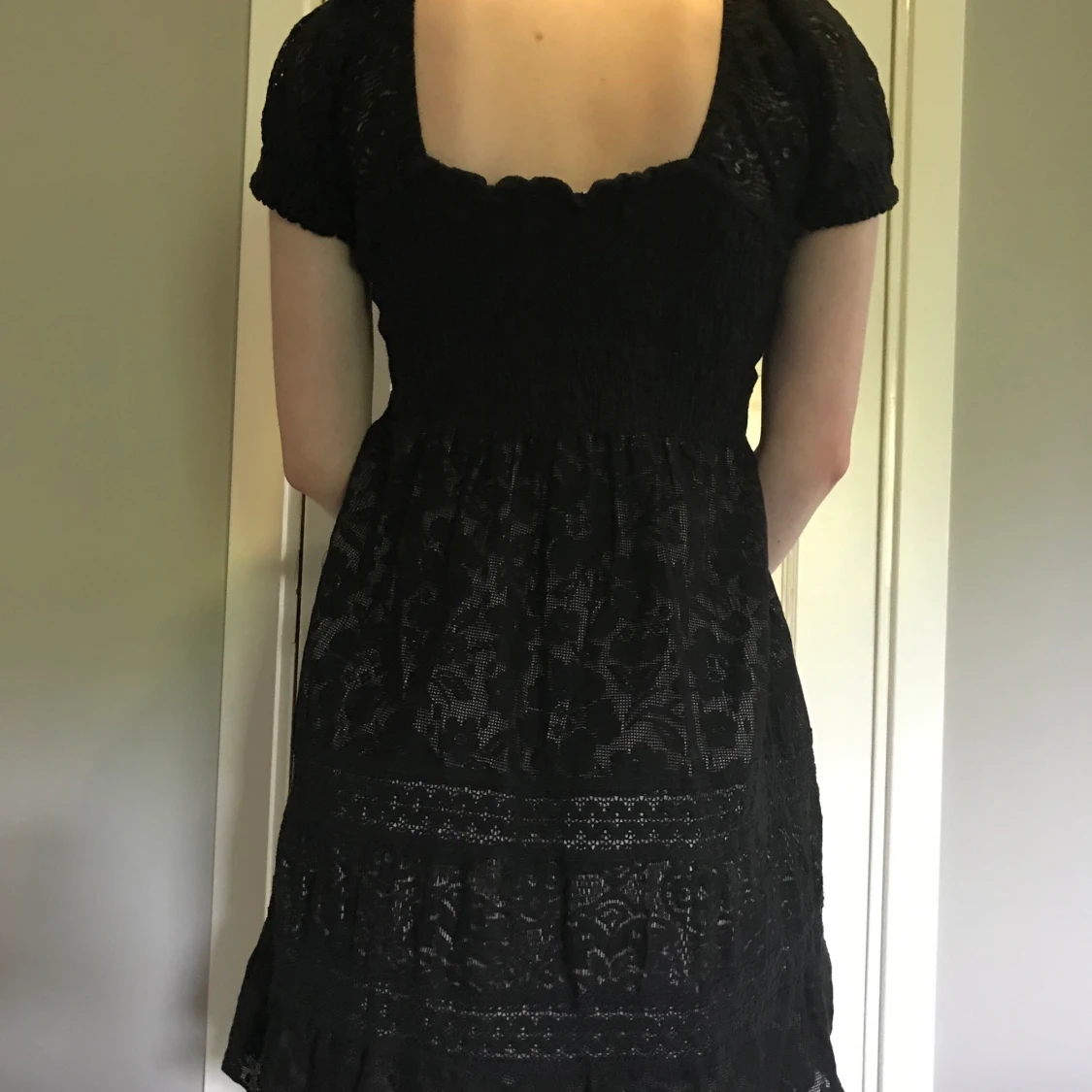 Svart spets klänning - 90