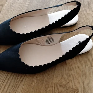 Ballerinaskor från HM - Helt oanvända ballerinaskor från HM, storlek 39