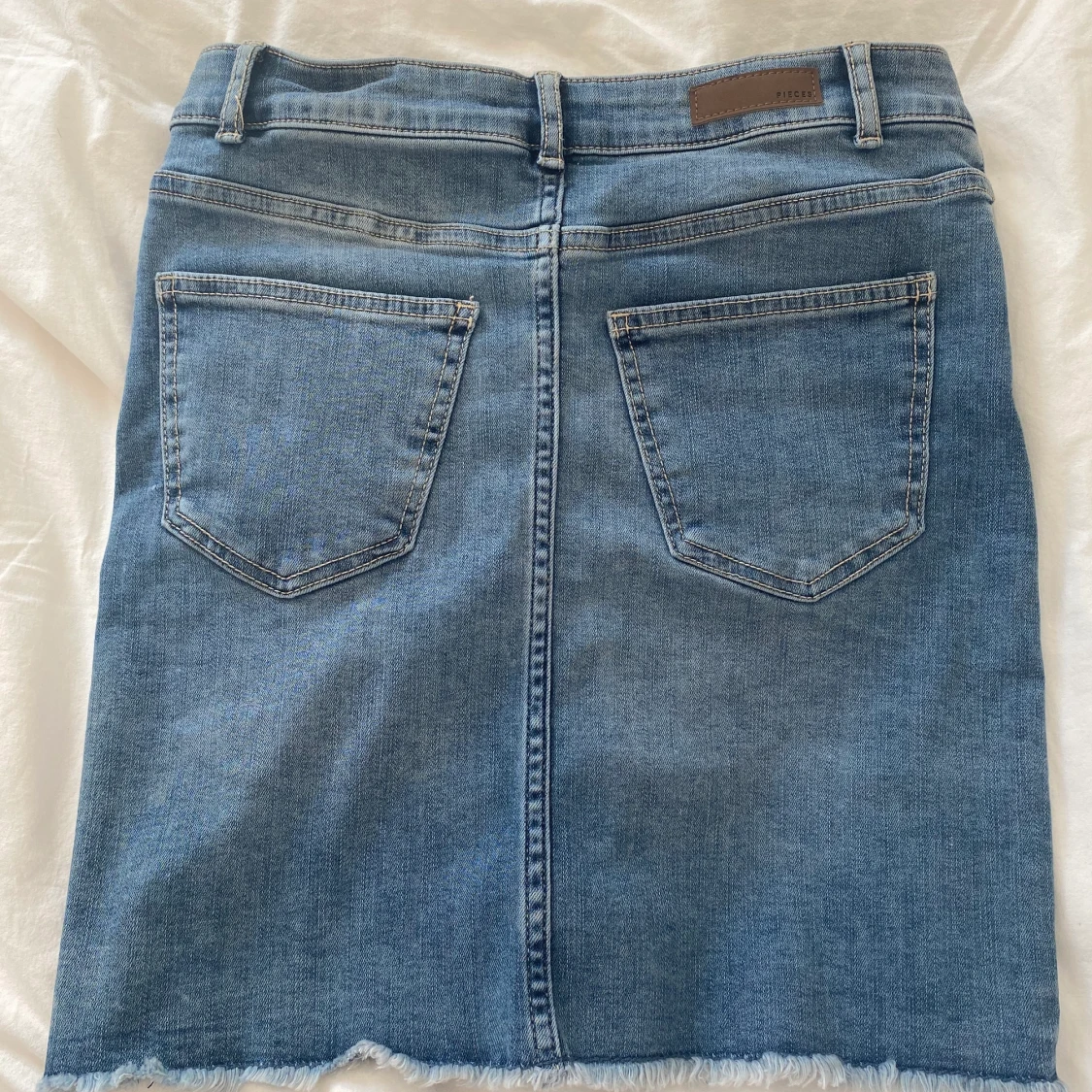 Jeanskjol Vero Moda XS - 90