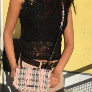  - Köpta den på Barcelona. Jättefin o passar bra till sommaren 🌸☀️👌🏼