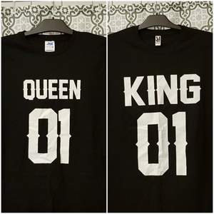 King & Queen T-shirts. Aldrig använda. Storlek S dam och storlek L/XL herr. 50 kr/st så 100 kr för båda. Frakt 49 kr (för båda) 