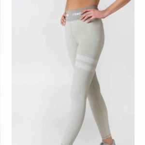  - Superfint skick!  Storlek S (nypris 700) 