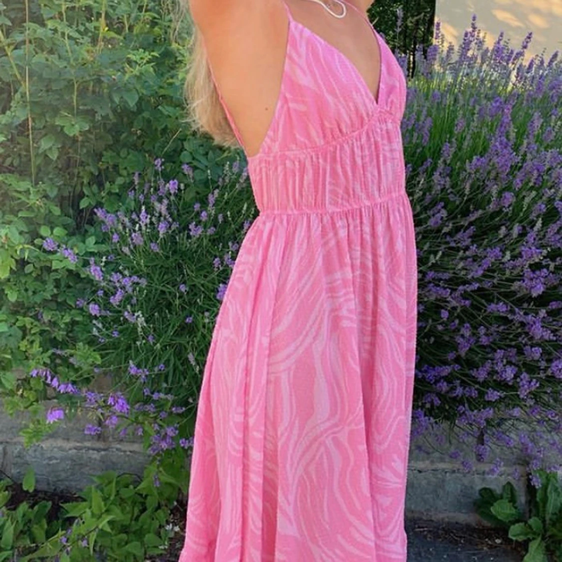 Populär slutsåld klänning