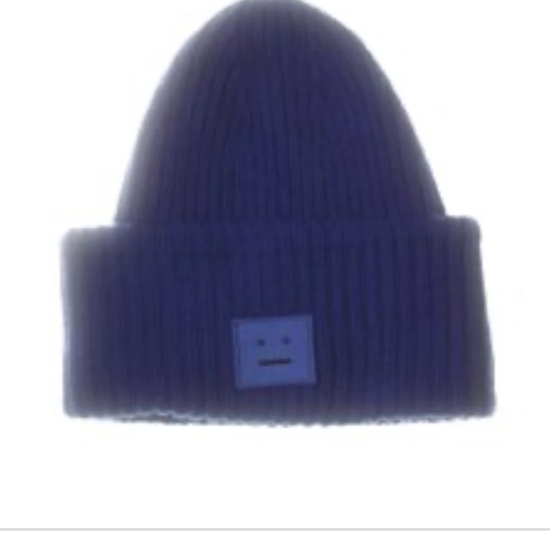 Marinblå acne mössa😍