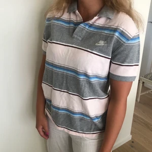 Niketröja - Jättenajs Nike pike tröja! Säljer då den ej kommer till användning💕 150kr + frakt