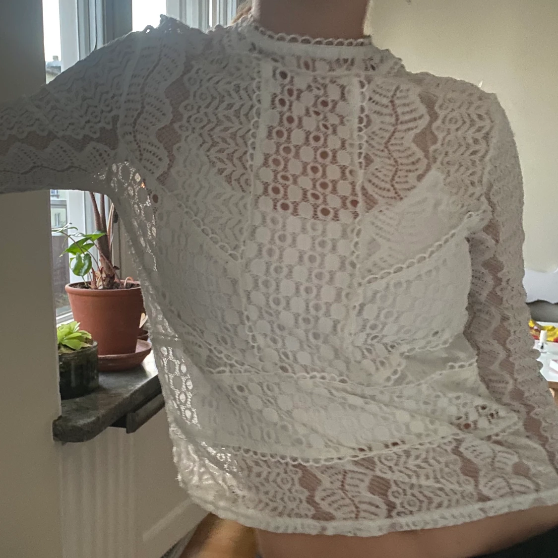 Genomskinlig fintröja  - 90