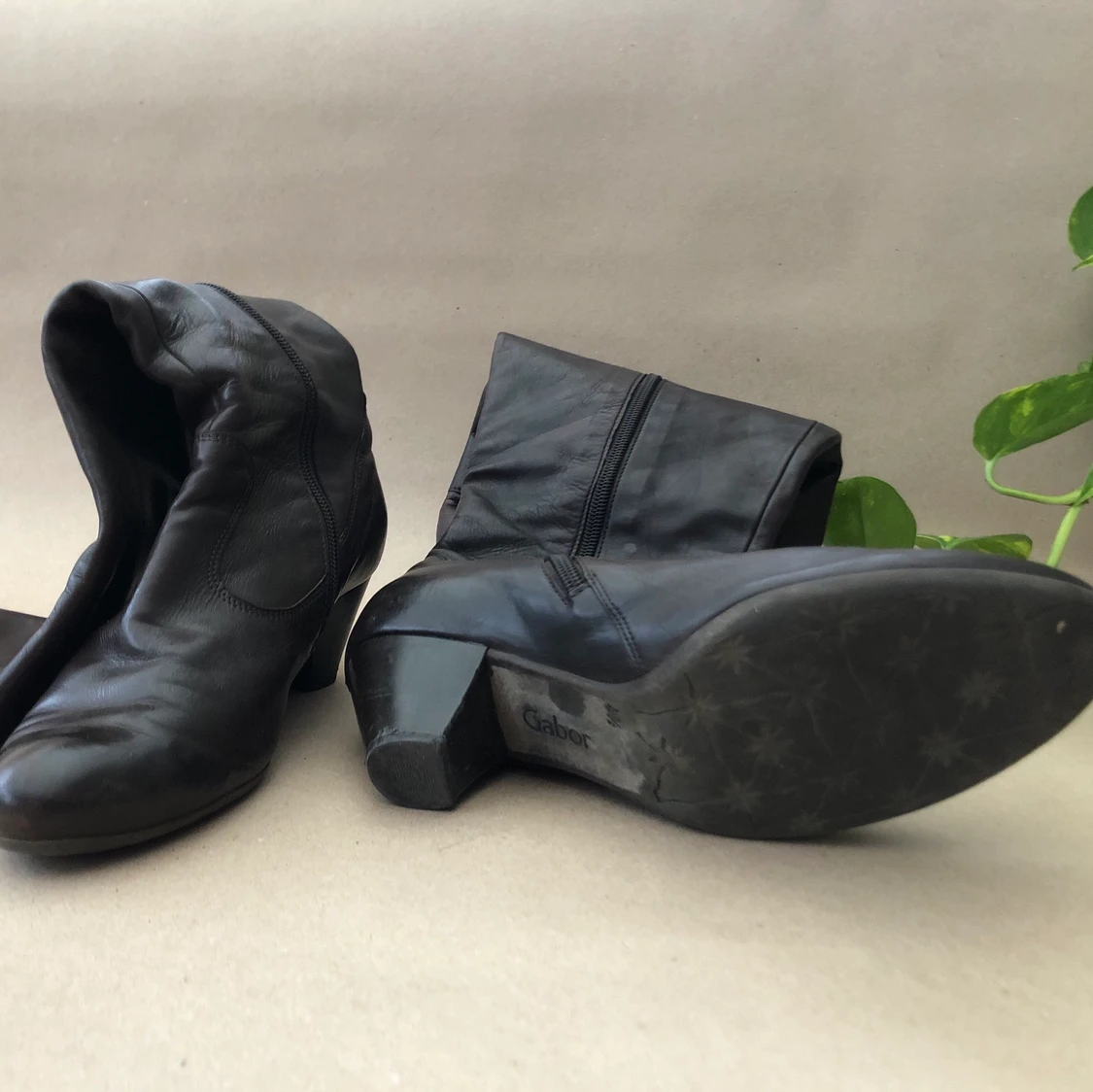 Sköna stövlar i mjukt skinn från Gabor  - 90