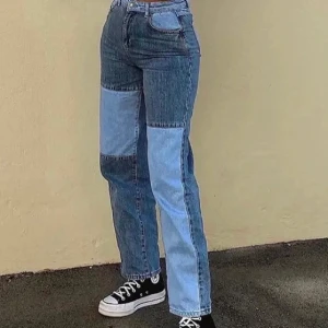 patchwork jeans  - säljer ett par liknande som på bilden, skriv privat för fler bilder!