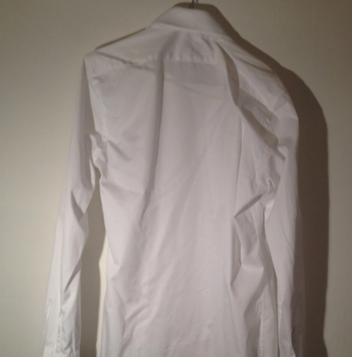 Skjorta Oscar Jacobsson. Knappt använd. Nypris 899 kr  - 1382473504