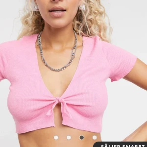 kofta - Super gullig t-shirt/kofta från asos! Helt ny prislapp kvar. Buda🌟🌟🌟