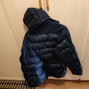 Jacka - Bra i dåligt väder. 