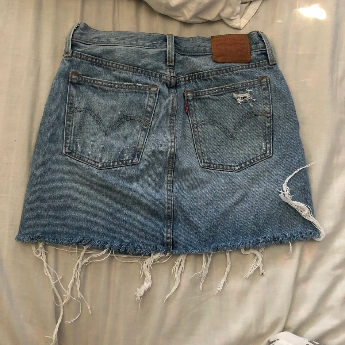 Distressed Levis Kjol - 90
