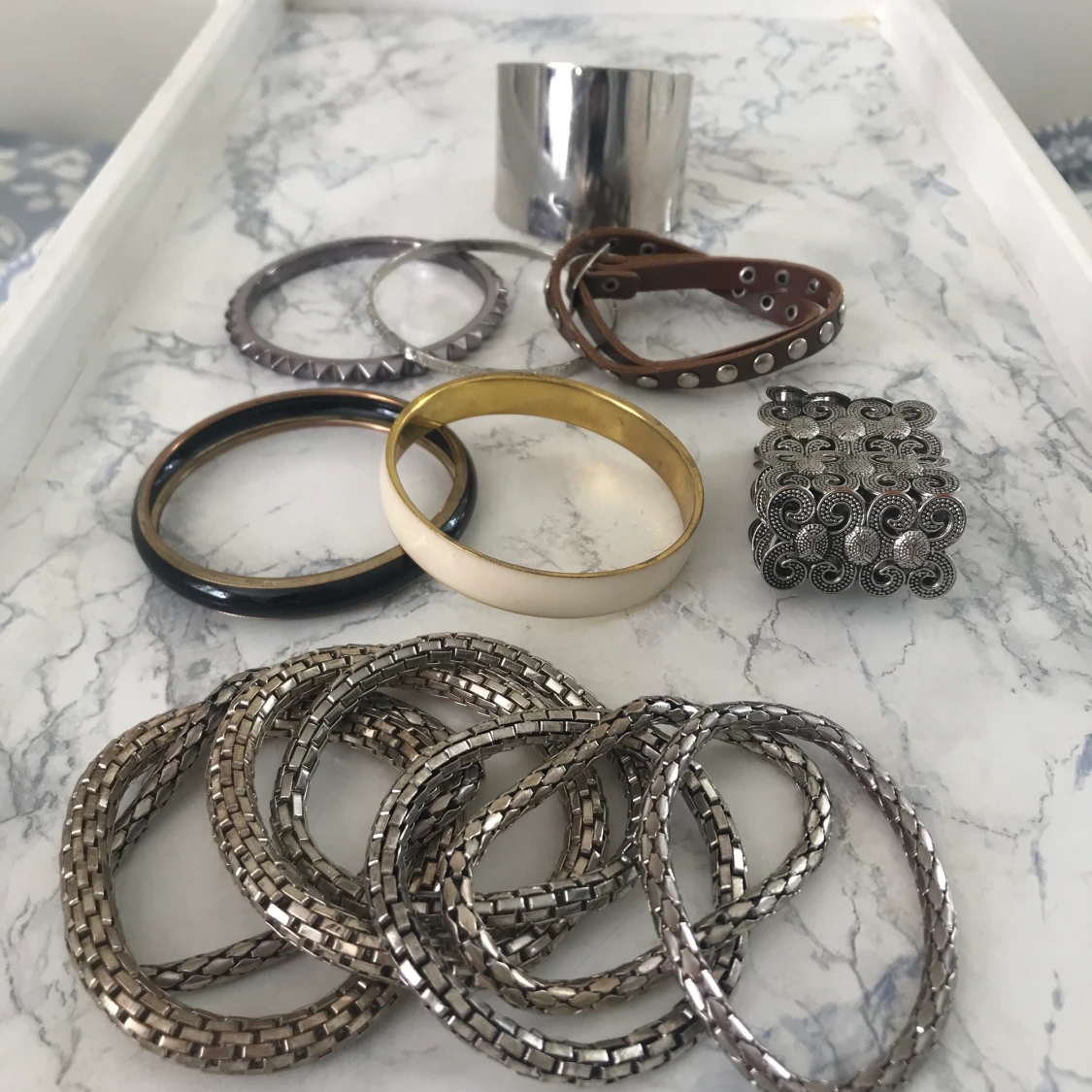 Olika sorters armband - 90