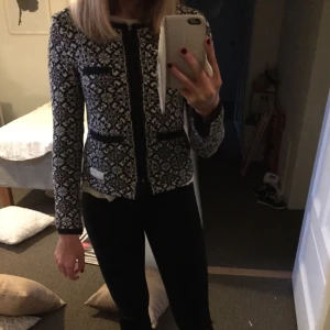  - Säljer Odd molly kofta, frakt 50kr