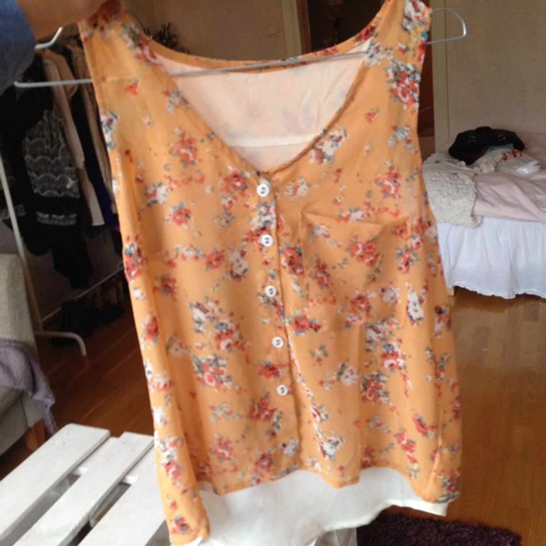 Fin blus inköpt i Thailand. Strl 34/xs - 1392819258