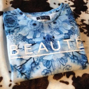  - Storlek s men passar nog de flesta storlekarna.