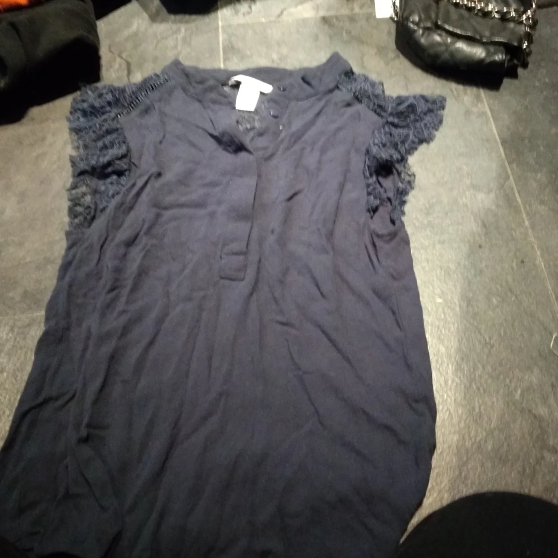 Finnt marinblått Linne stl 34