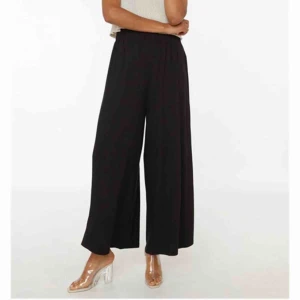  - Mjuka och fladdriga byxor från Chiquelle! 💓