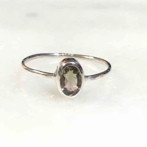  - Ring i silver med en fantastisk vattenmelons turmalin. Köparen betalar frakten