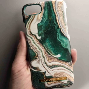  - Oanvänt mobilskal från Ideal Of Sweden. Ordinarie pris 299 kr