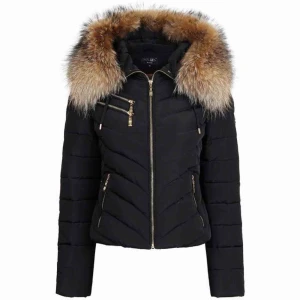  - Använd en vinter. Svart hollies jacka med stor päls strl 34.