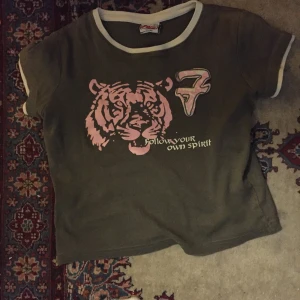 2000s tröja -  Fett tröja! 💋