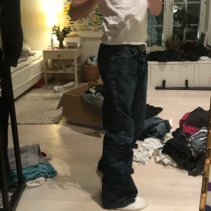 Wesc Jeane  - Fina Wesc jeans. Modellen på jeansen är från 2008👀